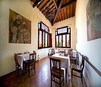 Merlini Hotel *