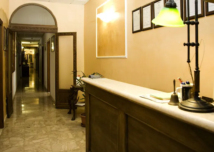 Merlini Hotel *
