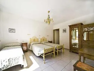فندق Merlini