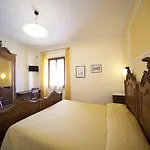 Hotel Merlini